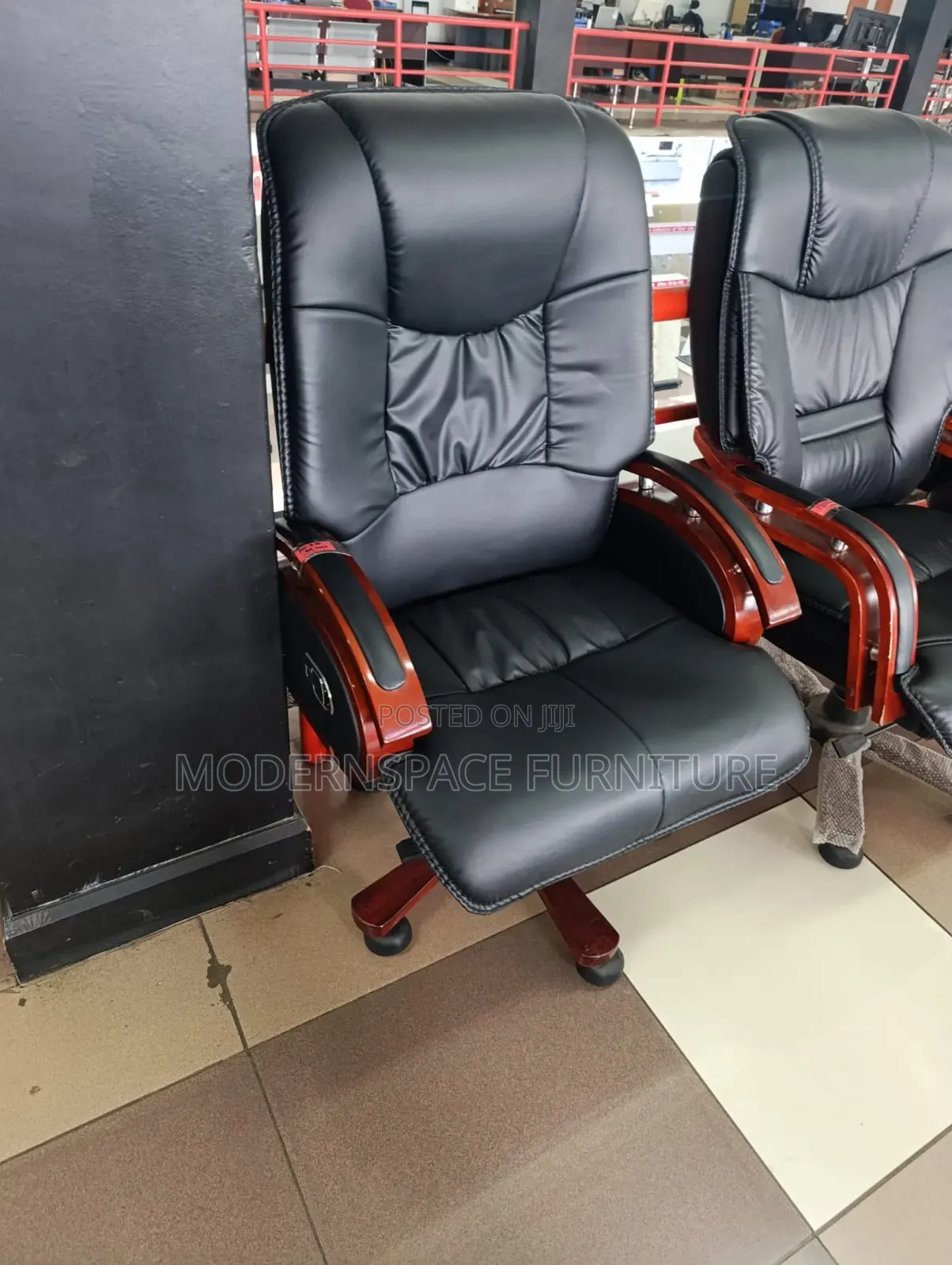 Comfortable Boss Chair