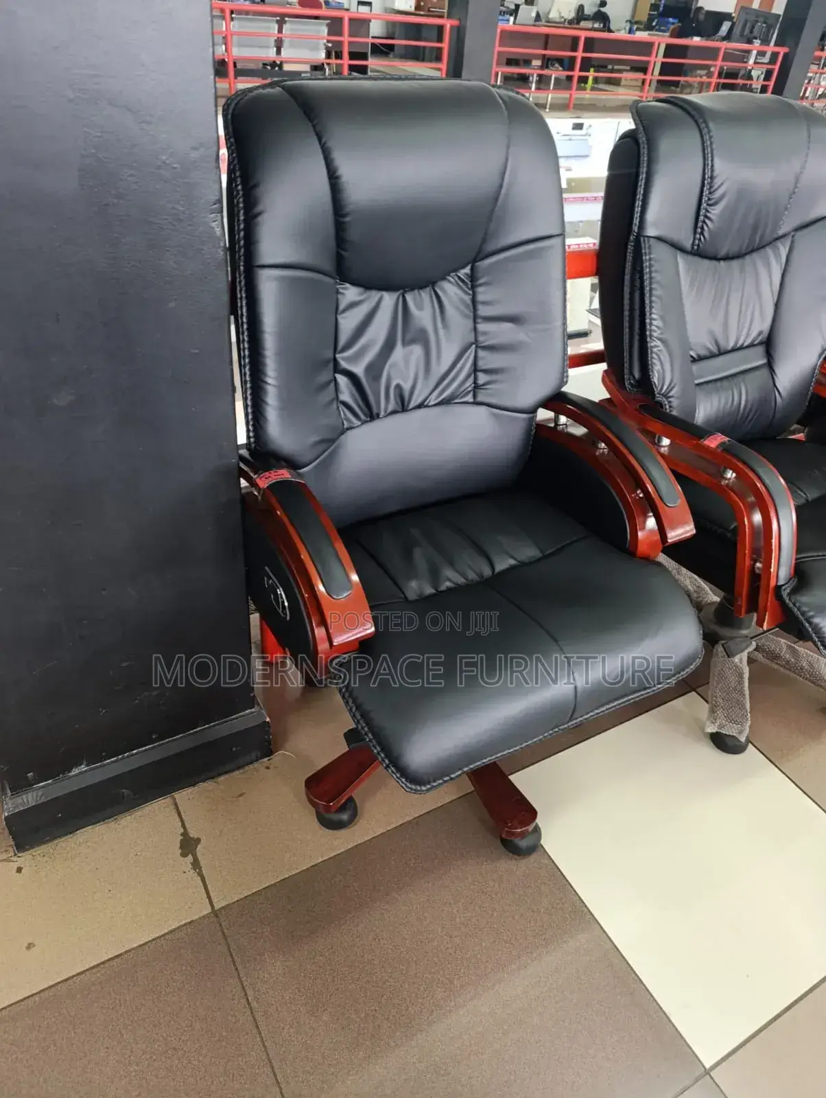 Comfortable Boss Chair