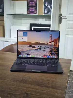 Laptop Apple MacBook Pro 2023 M3 18GB Apple M3 Pro SSD 512GB