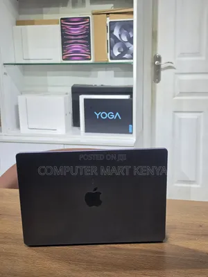 Laptop Apple MacBook Pro 2023 M3 18GB Apple M3 Pro SSD 512GB