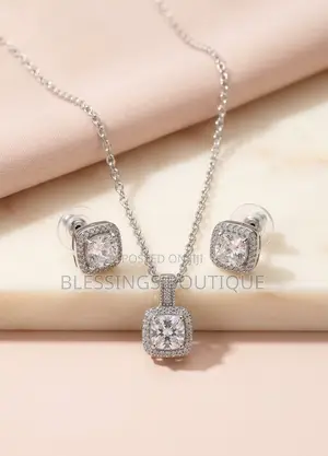 3piece Silver Stellar Halo Collection