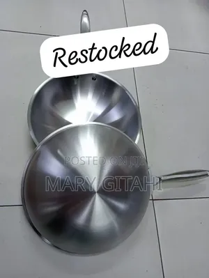 Alminium Deep Frying Pan 
Heavy Duty 
32 Cm
