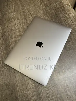 Laptop Apple MacBook Pro 2020 M1 8GB Apple M1 SSD 256GB