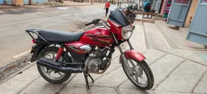 TVS HLX Plus ES 2025 Red