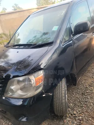 Toyota Noah 2.0 FWD (8 Seater) 2003 Black