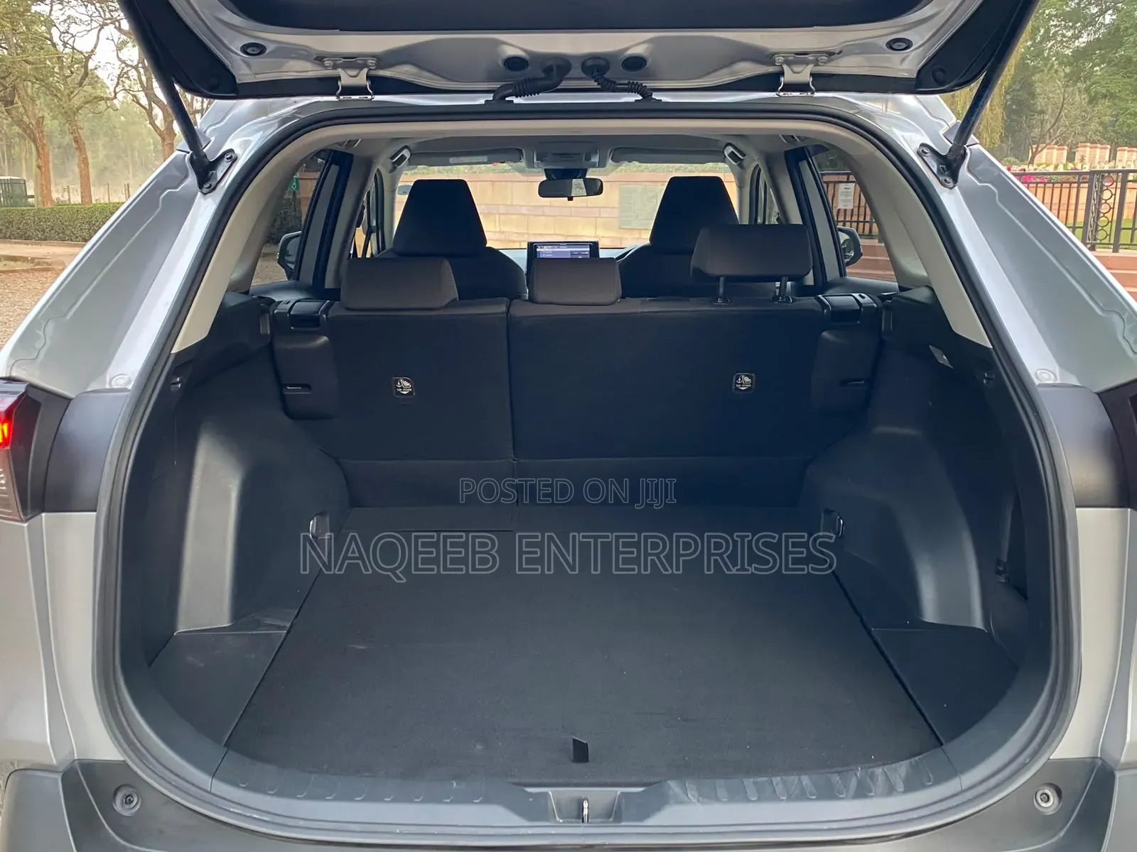 Toyota RAV4 2019 Silver