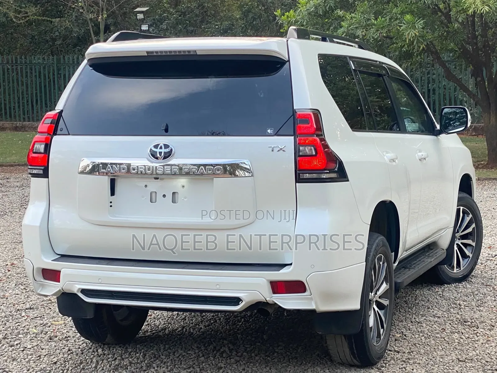 Toyota Land Cruiser Prado 2019 White