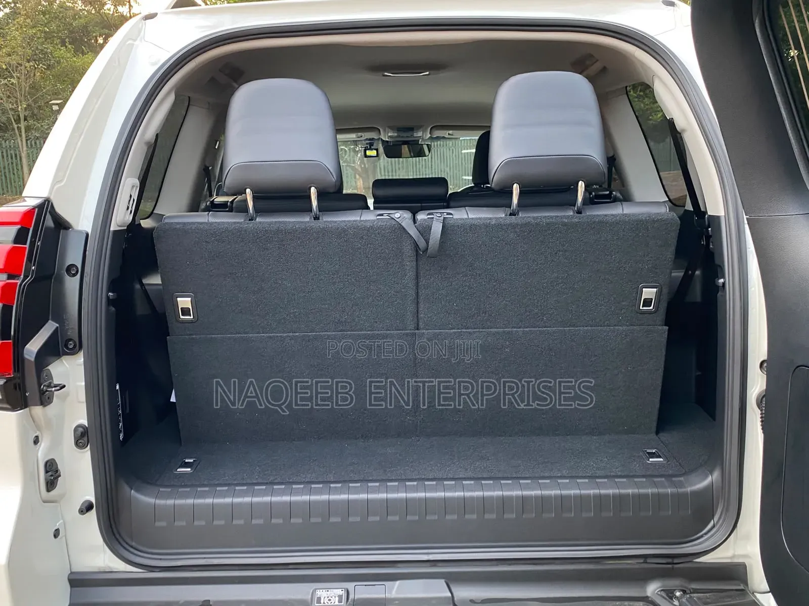 Toyota Land Cruiser Prado 2019 White
