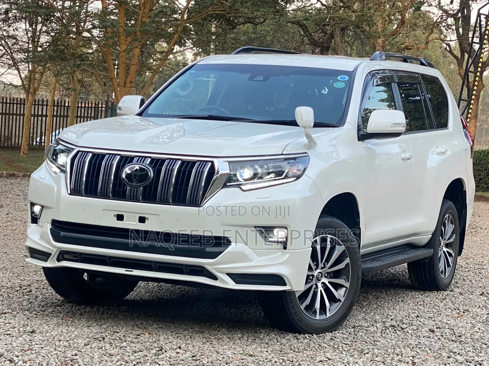 Toyota Land Cruiser Prado 2019 White