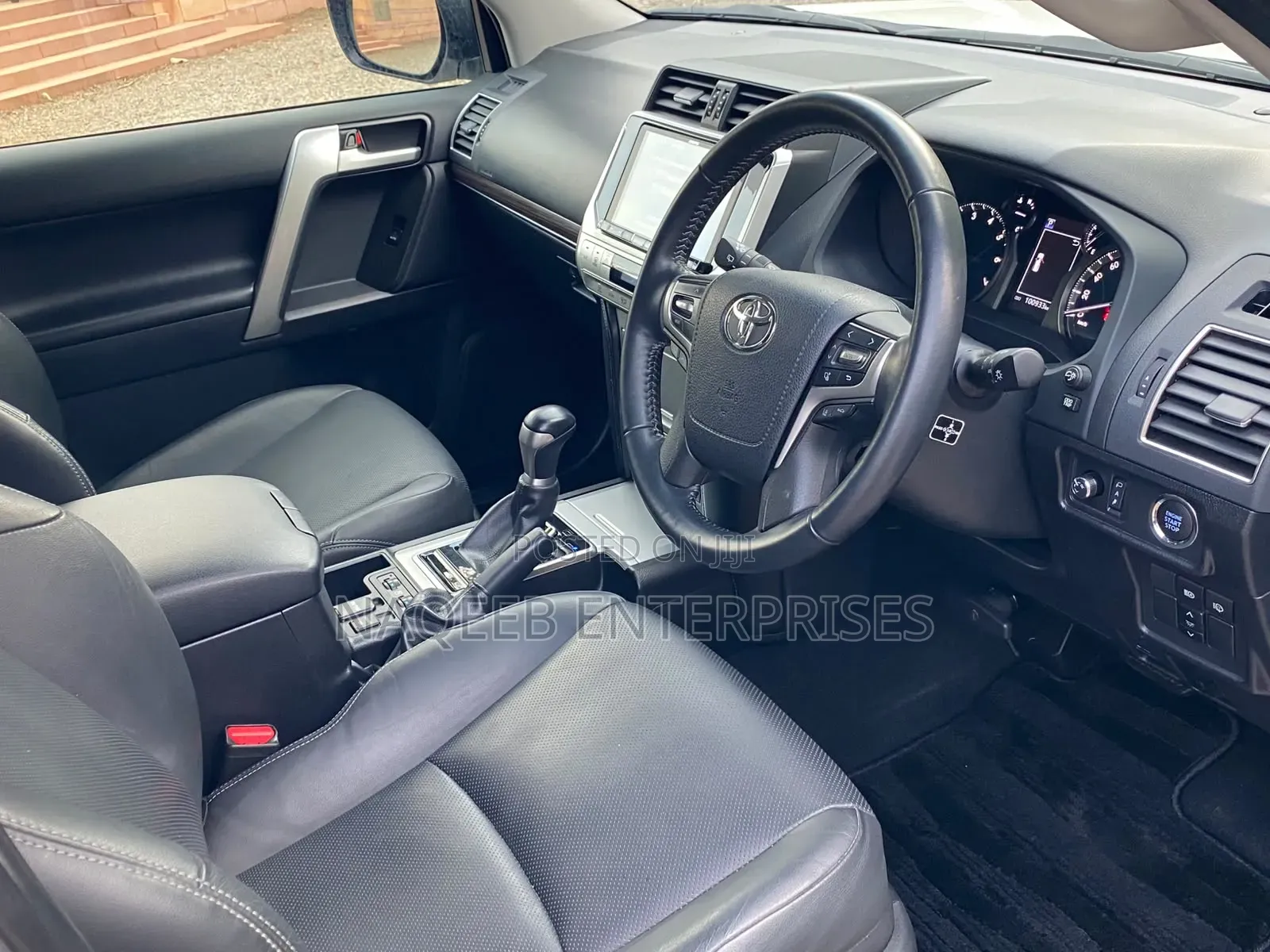 Toyota Land Cruiser Prado 2019 White