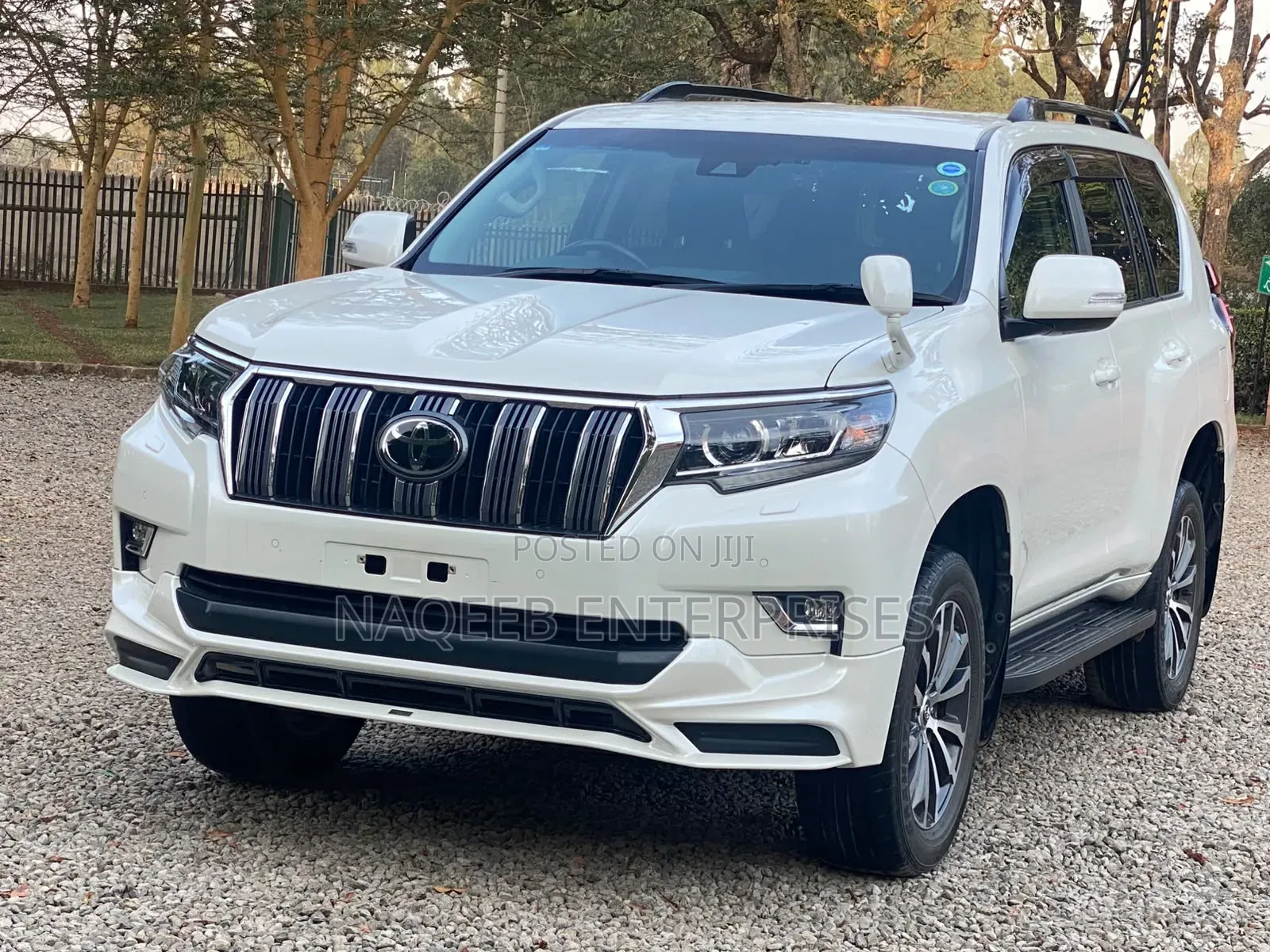 Toyota Land Cruiser Prado 2019 White