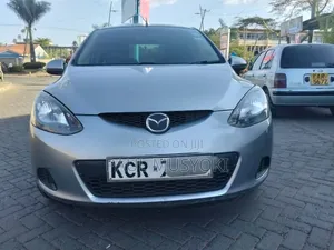Mazda Demio 2011 Silver
