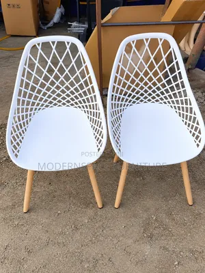 Mesh Eames Plastic Chairs