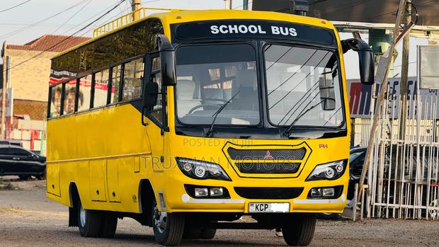 Mitsubishi Fuso Aero Bus 2014 Yellow - thumbnail 2