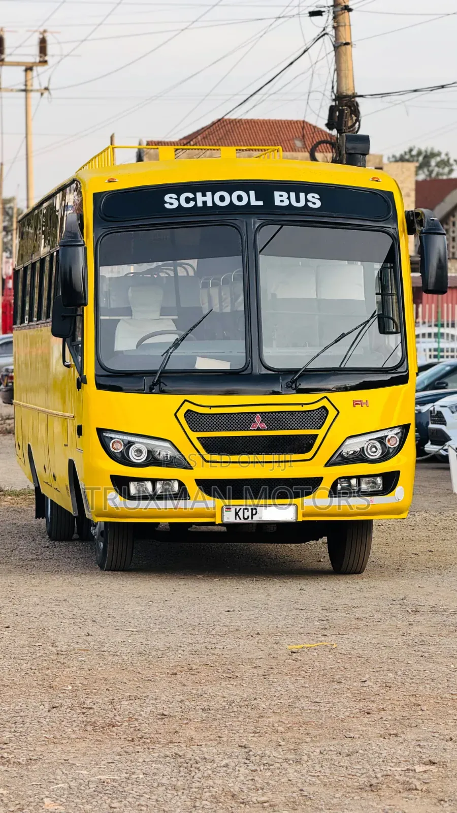 Mitsubishi Fuso Aero Bus 2014 Yellow