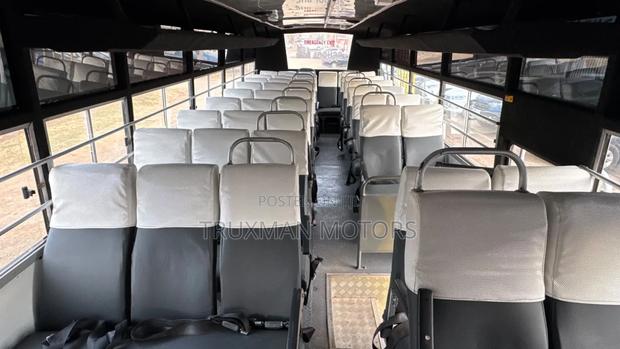 Mitsubishi Fuso Aero Bus 2014 Yellow - thumbnail 14