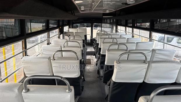 Mitsubishi Fuso Aero Bus 2014 Yellow - thumbnail 15