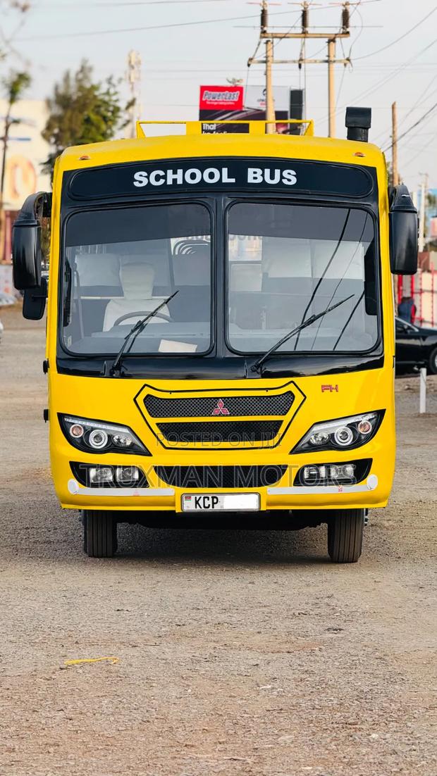 Mitsubishi Fuso Aero Bus 2014 Yellow - thumbnail 18