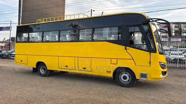 Mitsubishi Fuso Aero Bus 2014 Yellow - thumbnail 20