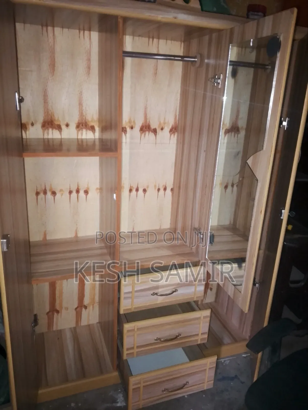Wardrobe Double Door