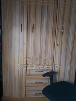 Wardrobe Double Door