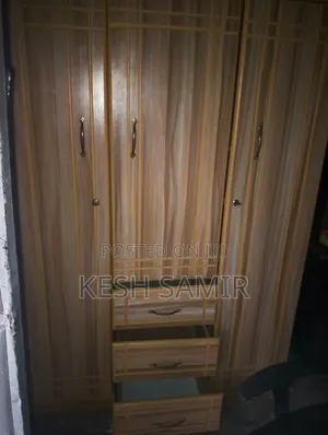 Wardrobe Double Door