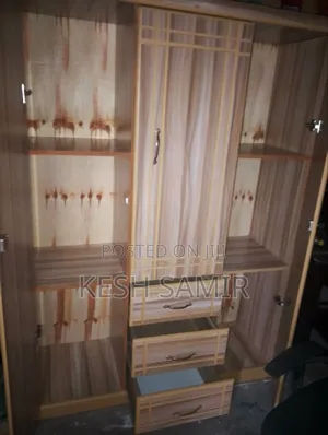 Wardrobe Double Door
