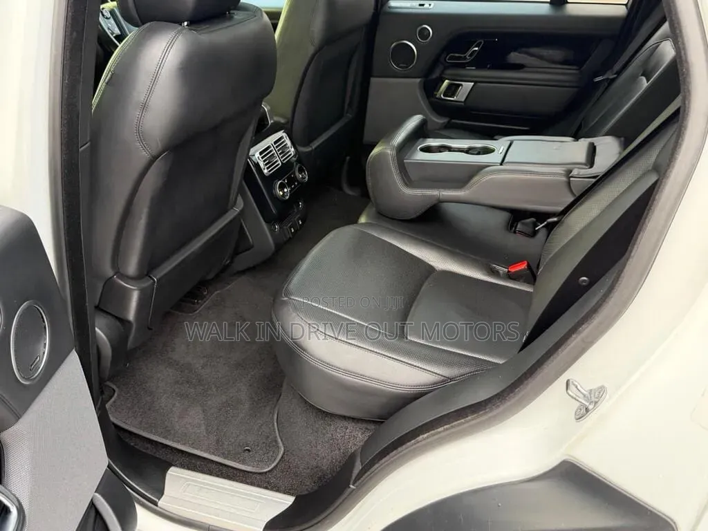 Land Rover Range Rover Vogue 2019 White