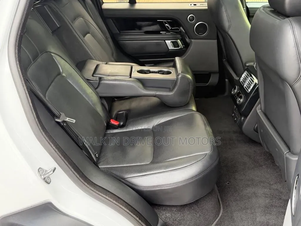 Land Rover Range Rover Vogue 2019 White