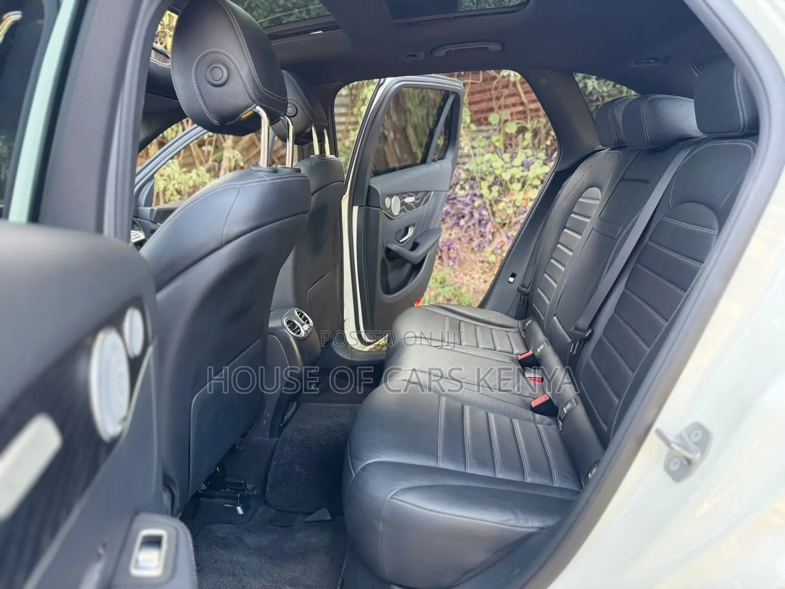 Mercedes-Benz GLC-Class 2019 White