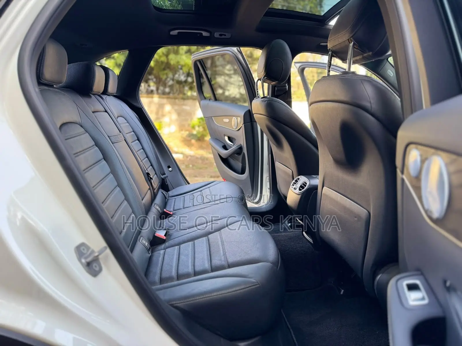 Mercedes-Benz GLC-Class 2019 White