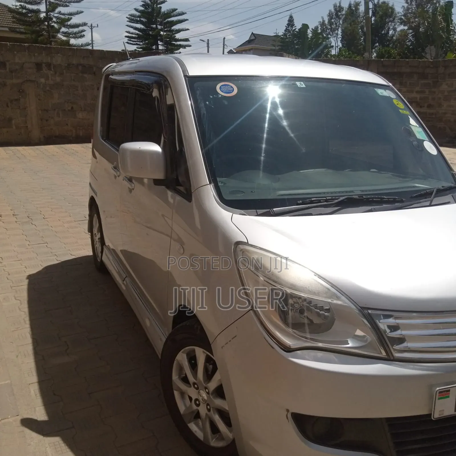Mitsubishi Delica 2013 Silver