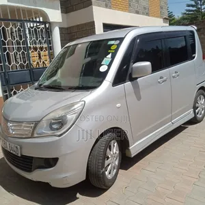 Mitsubishi Delica 2013 Silver