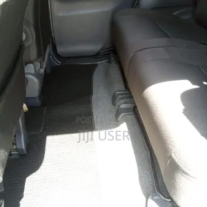 Mitsubishi Delica 2013 Silver