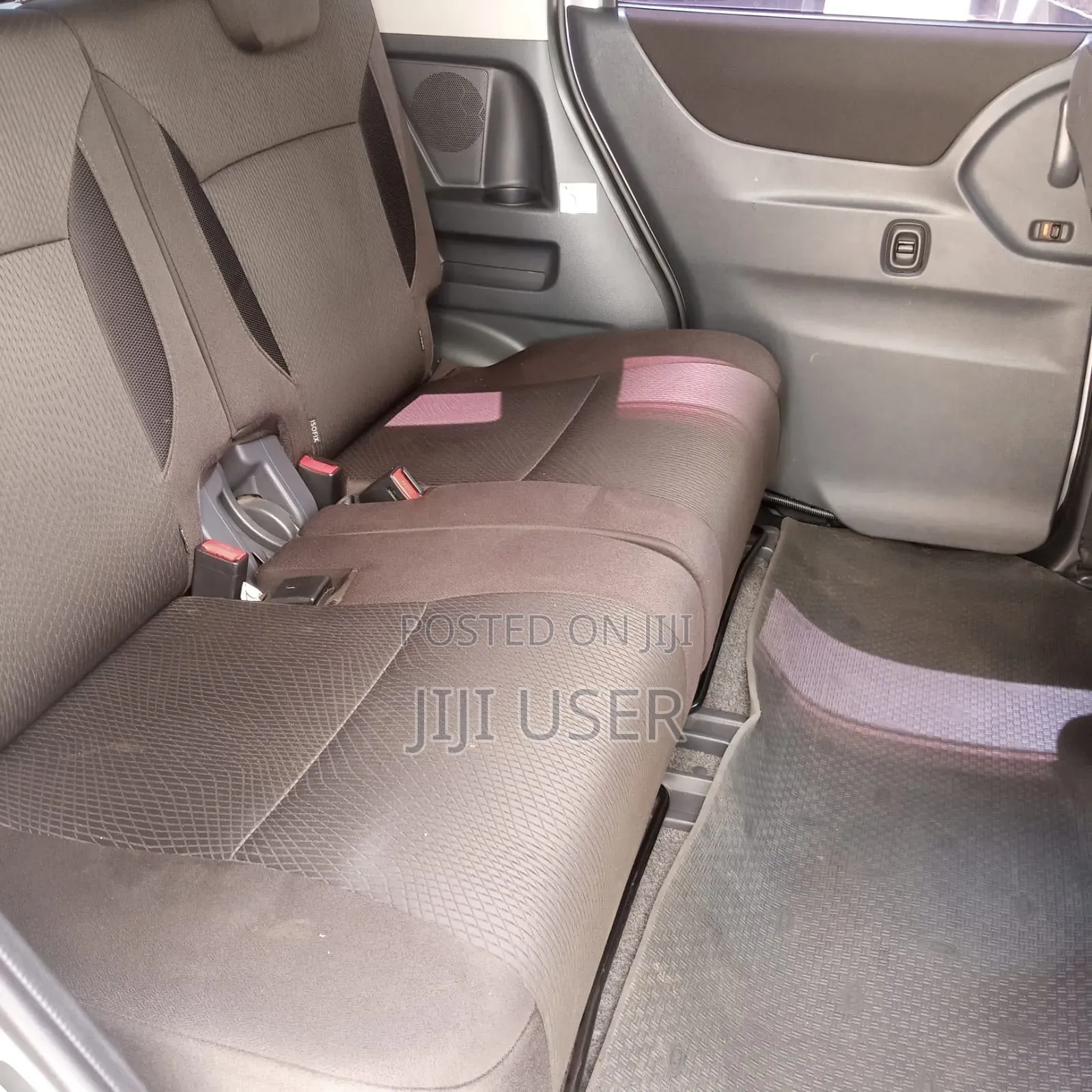 Mitsubishi Delica 2013 Silver