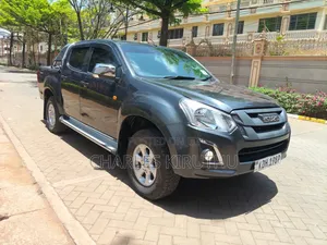 Isuzu D-MAX 2022 Gray