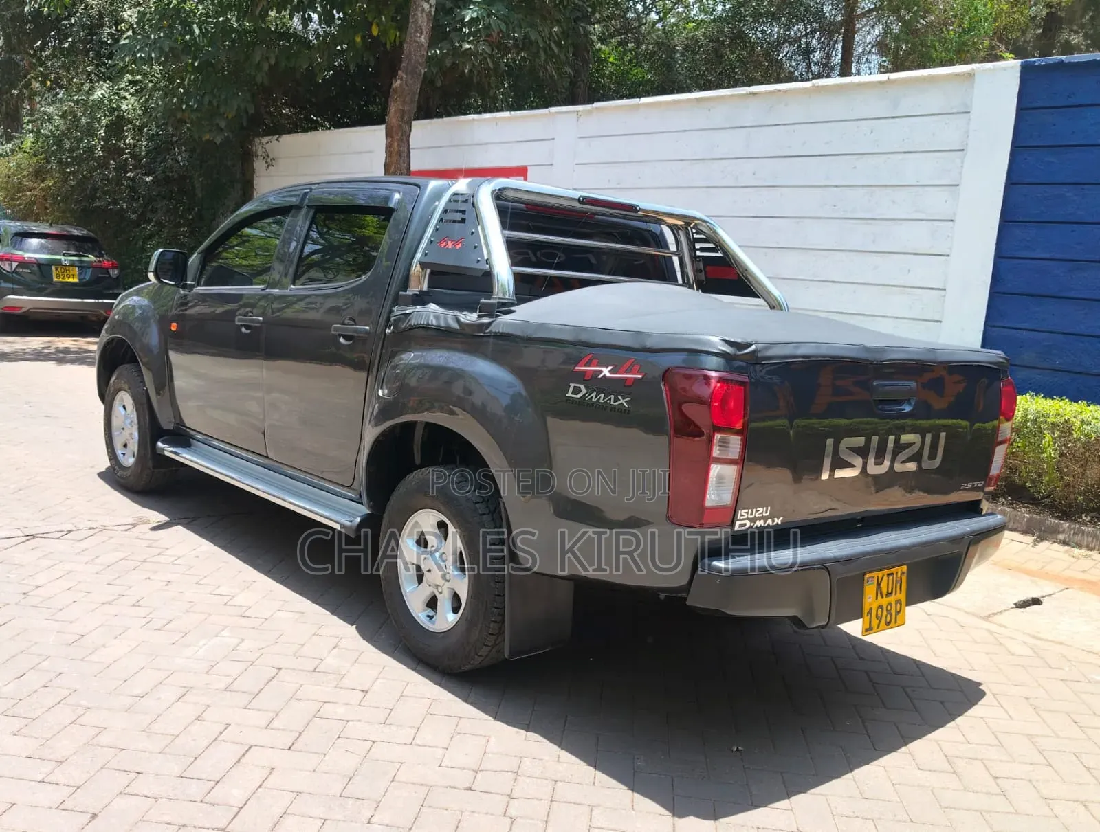 Isuzu D-MAX 2022 Gray