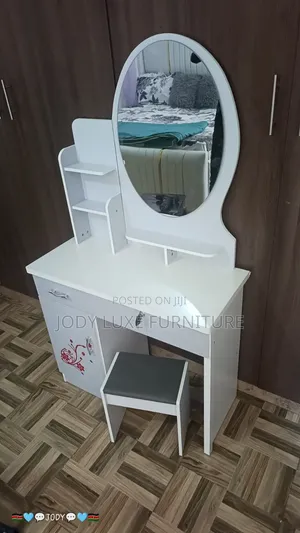 Dressing Table;With Mirror, Drawer,shelves and Seat