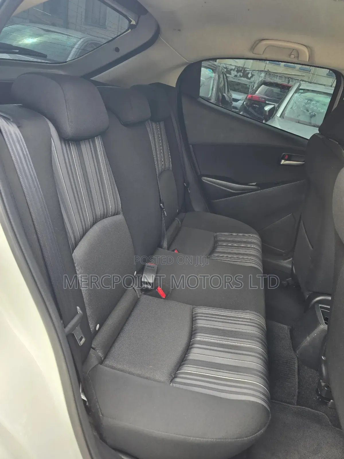 Mazda 2 2019 Silver