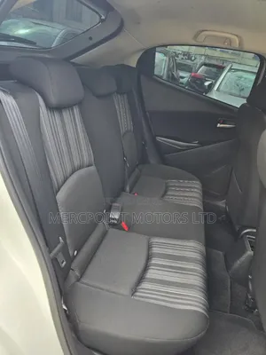 Mazda 2 2019 Silver