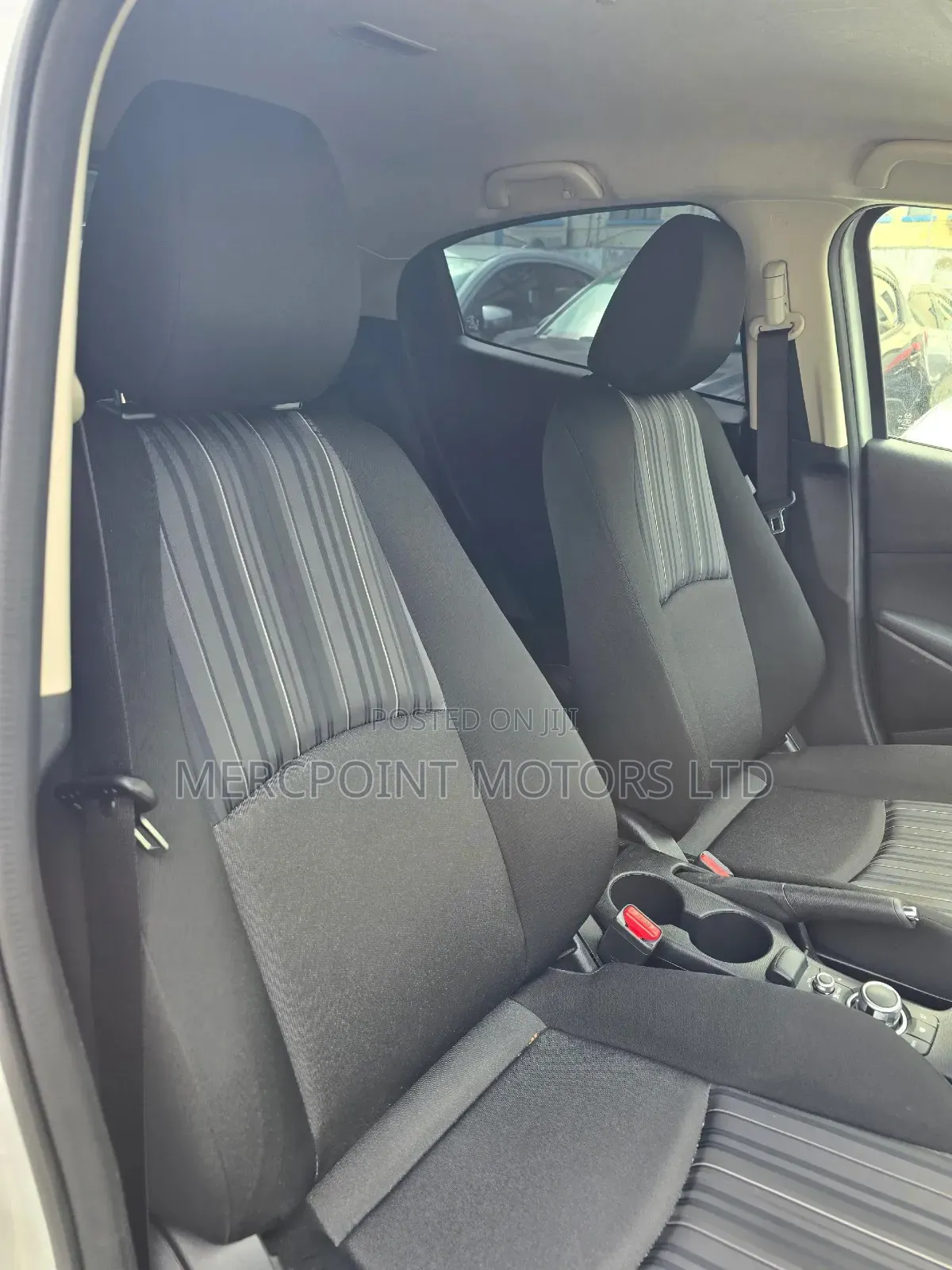 Mazda 2 2019 Silver