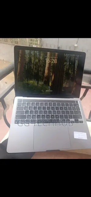 Laptop Apple MacBook Pro 2020 8GB Intel Core i5 SSD 256GB