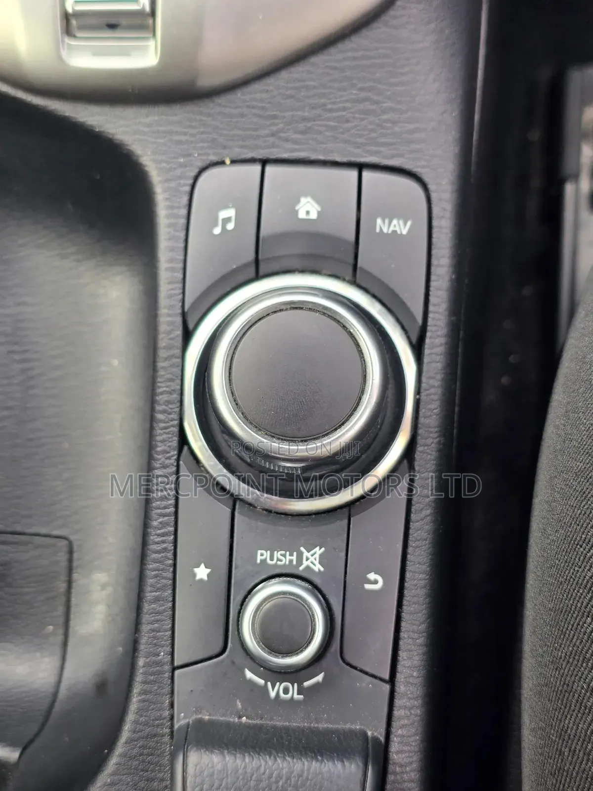 Mazda 2 2019 Silver