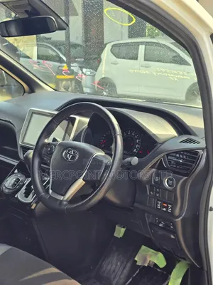 Toyota Noah 2020 Pearl