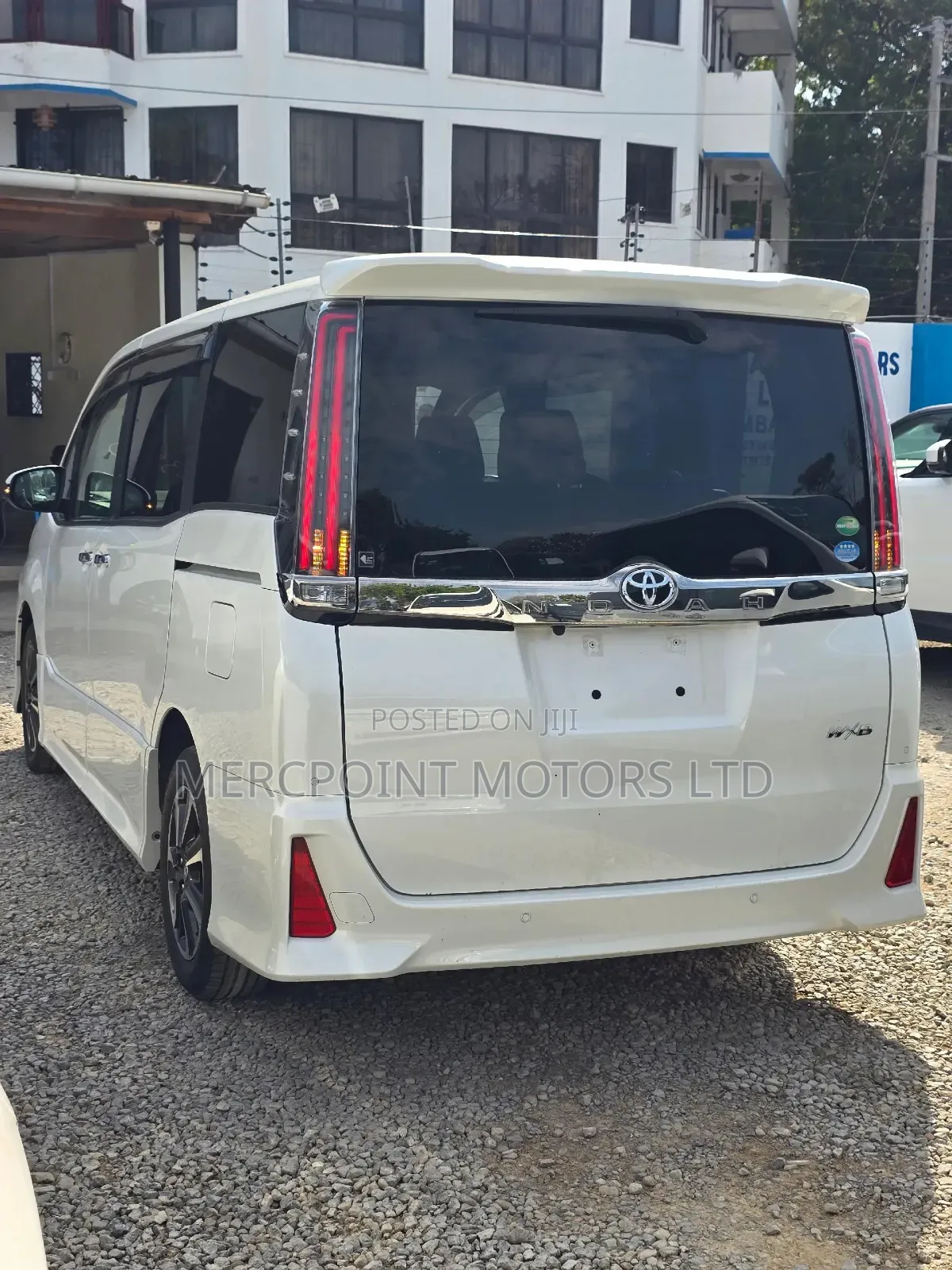 Toyota Noah 2020 Pearl
