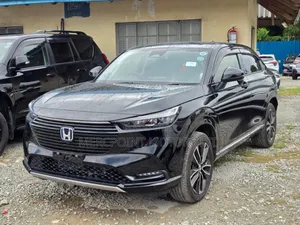 Honda Vezel 1.5 4WD 2021 Matt Black