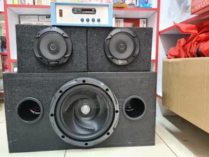 Kenwood 1000watts Bass Subwoofer+ 2 Kenwood Midrange Speakers+ 2.1 Amp