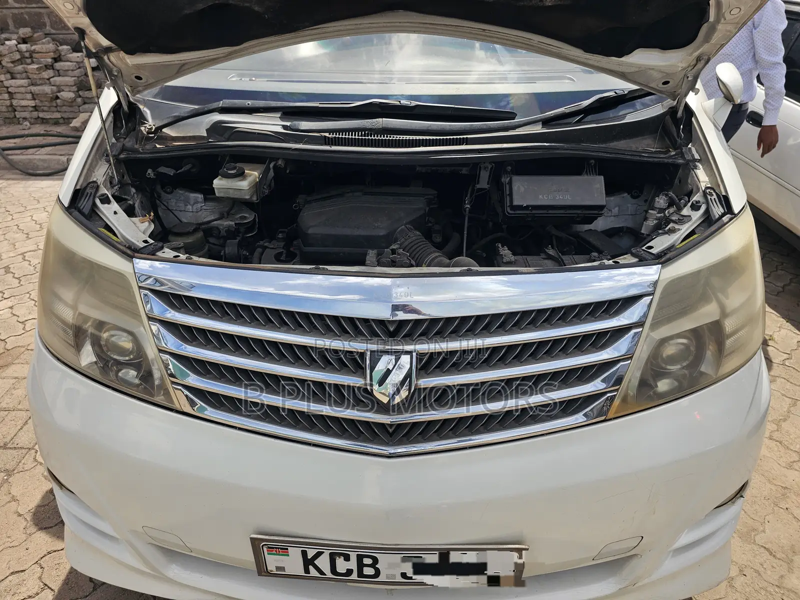 Toyota Alphard 2008 White