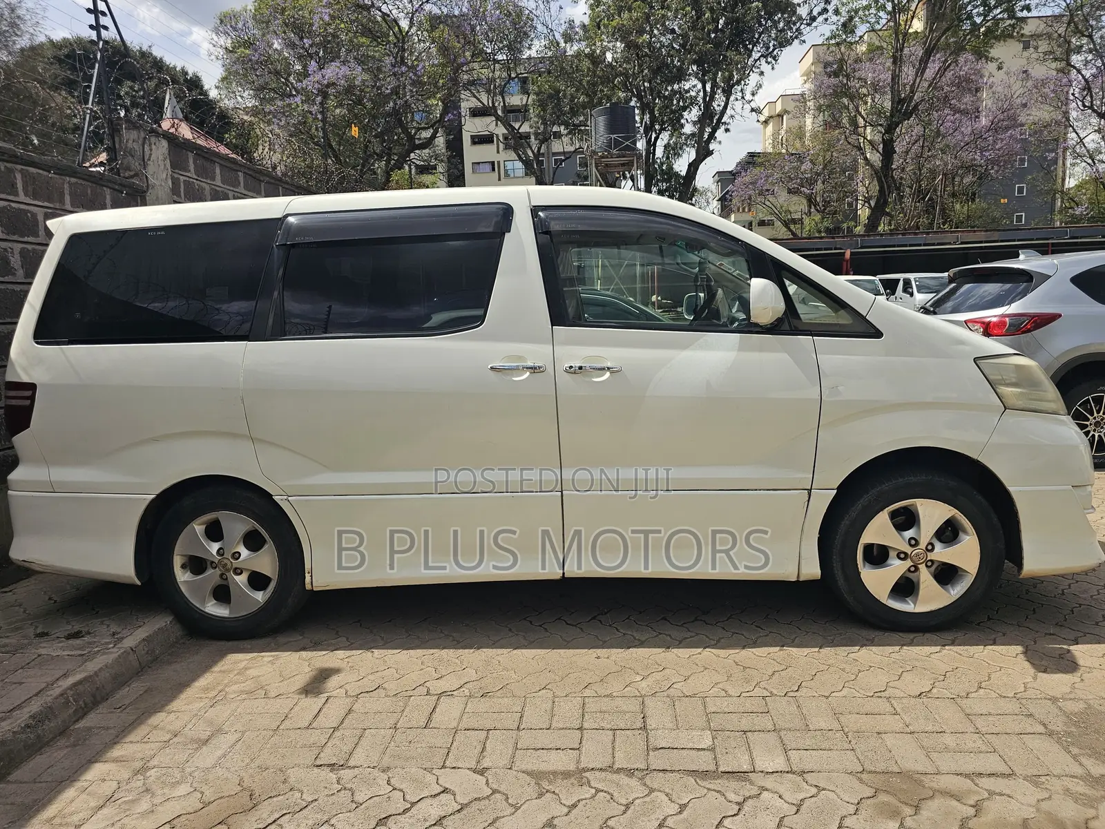 Toyota Alphard 2008 White