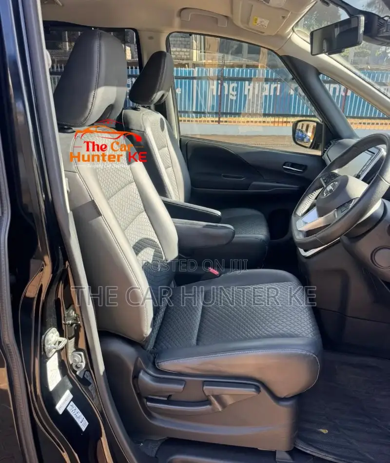 Nissan Serena 2019